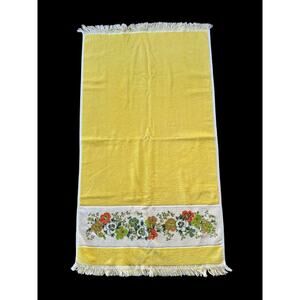 Vintage Fashion Manor yellow floral bath towel